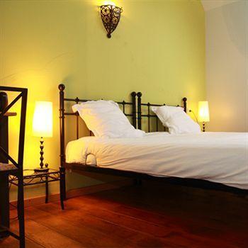 At-Pacific-Hotel Wavre Esterno foto