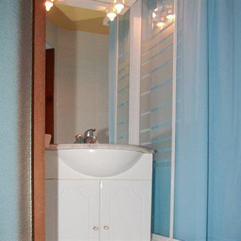 At-Pacific-Hotel Wavre Esterno foto